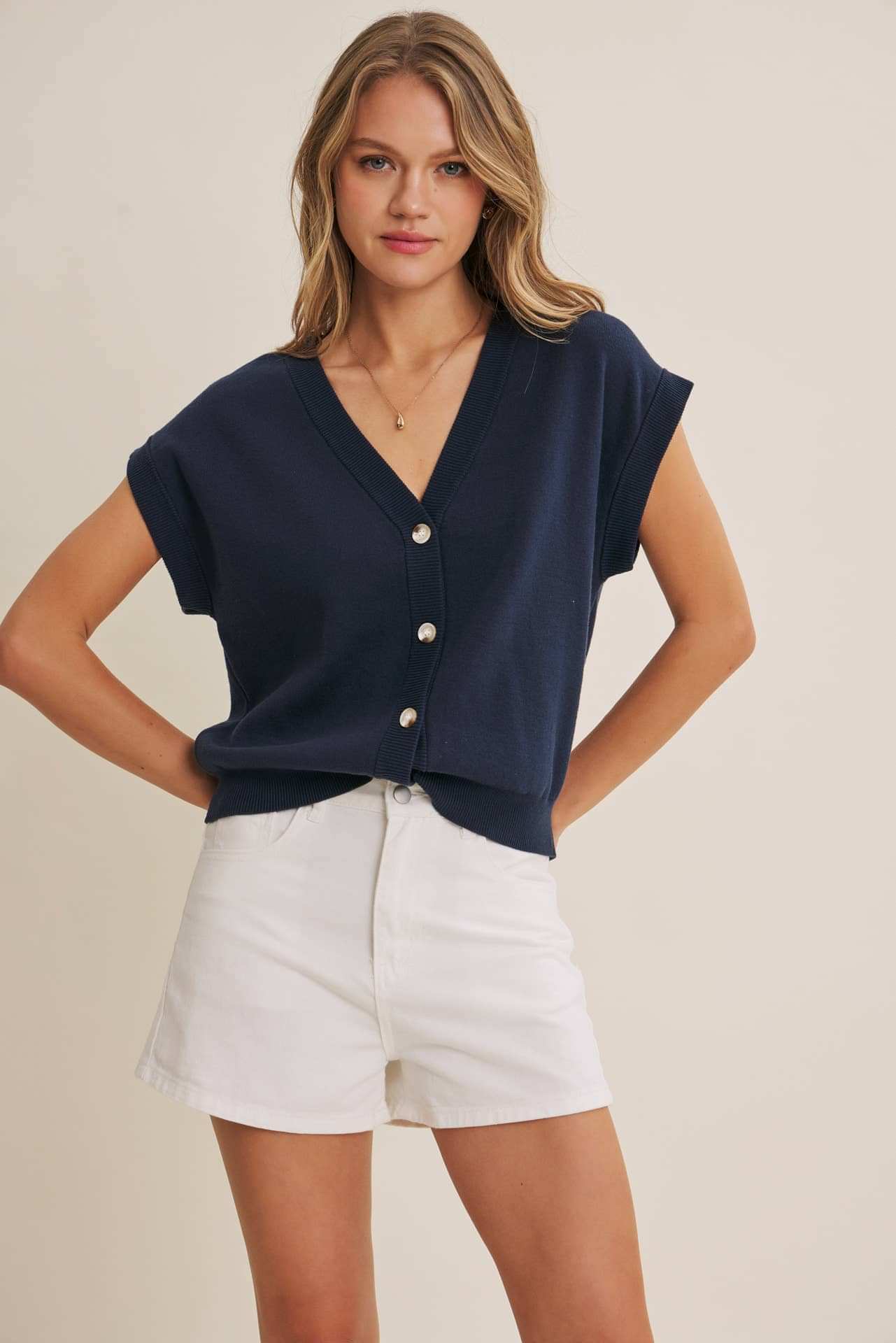 MULTI-WAY VERSATILITY SOFT COTTON BUTTON-DOWN SWEATER VEST: WINTER NAVY / S