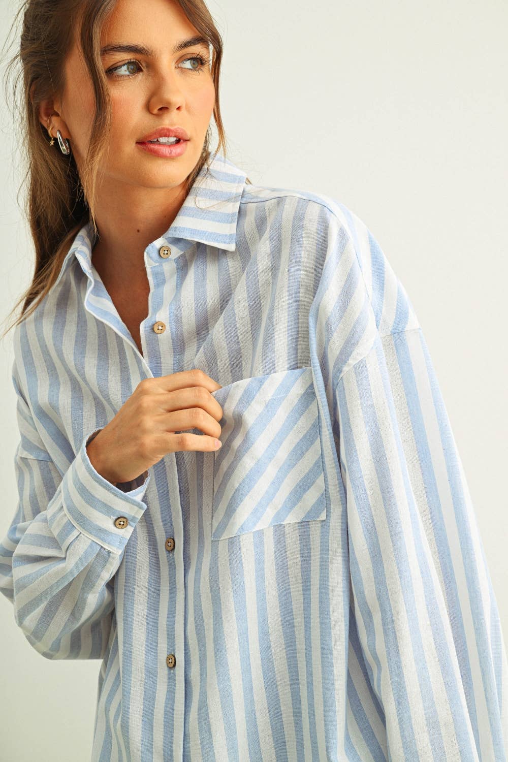 T6383ST STRIPED BUTTON DOWN LINEN SHIRTS: BLUE / S | Stella & Grace Boutique .