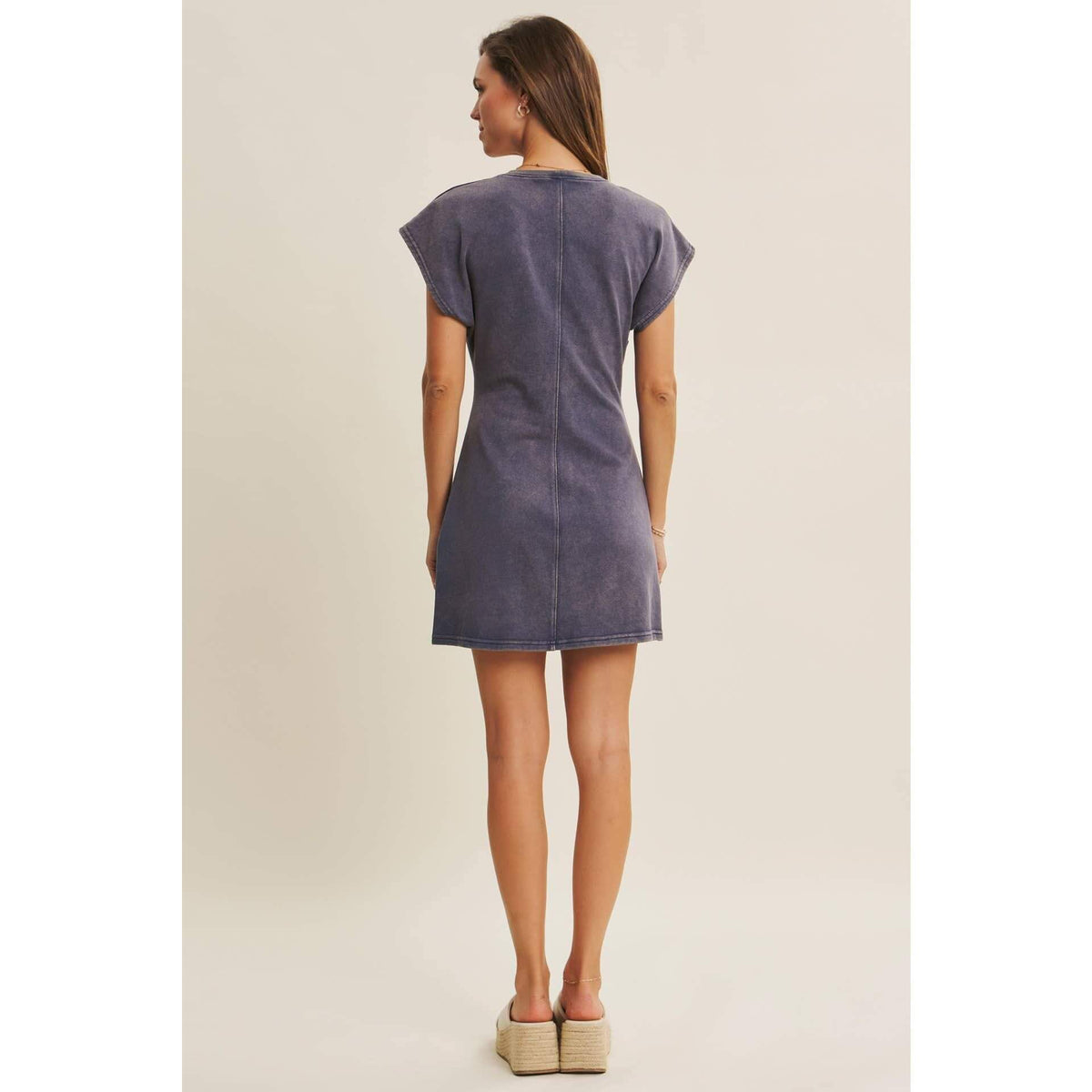 EASYGOING MINERAL-WASHED WAIST TWIST TERRY MINI DRESS: WASHED DENIM / S