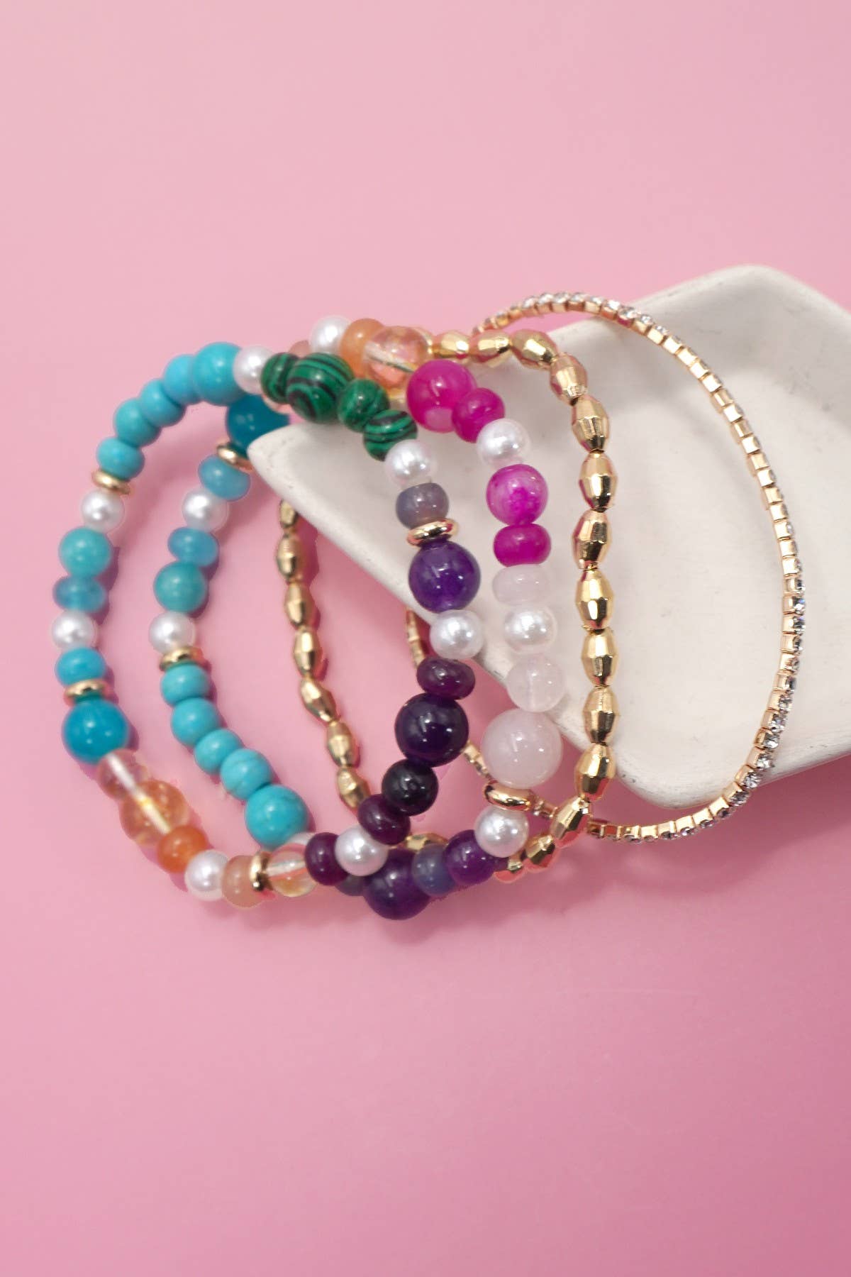 MULTI COLORED GLASS BEADED BRACELET | 40B5216: MULTI | Stella & Grace Boutique .