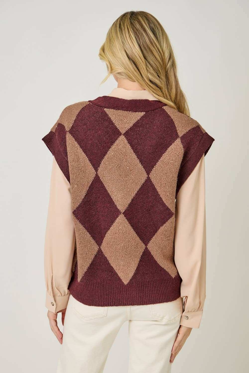61140 Argyle Sweater Vest: Merlot / Small