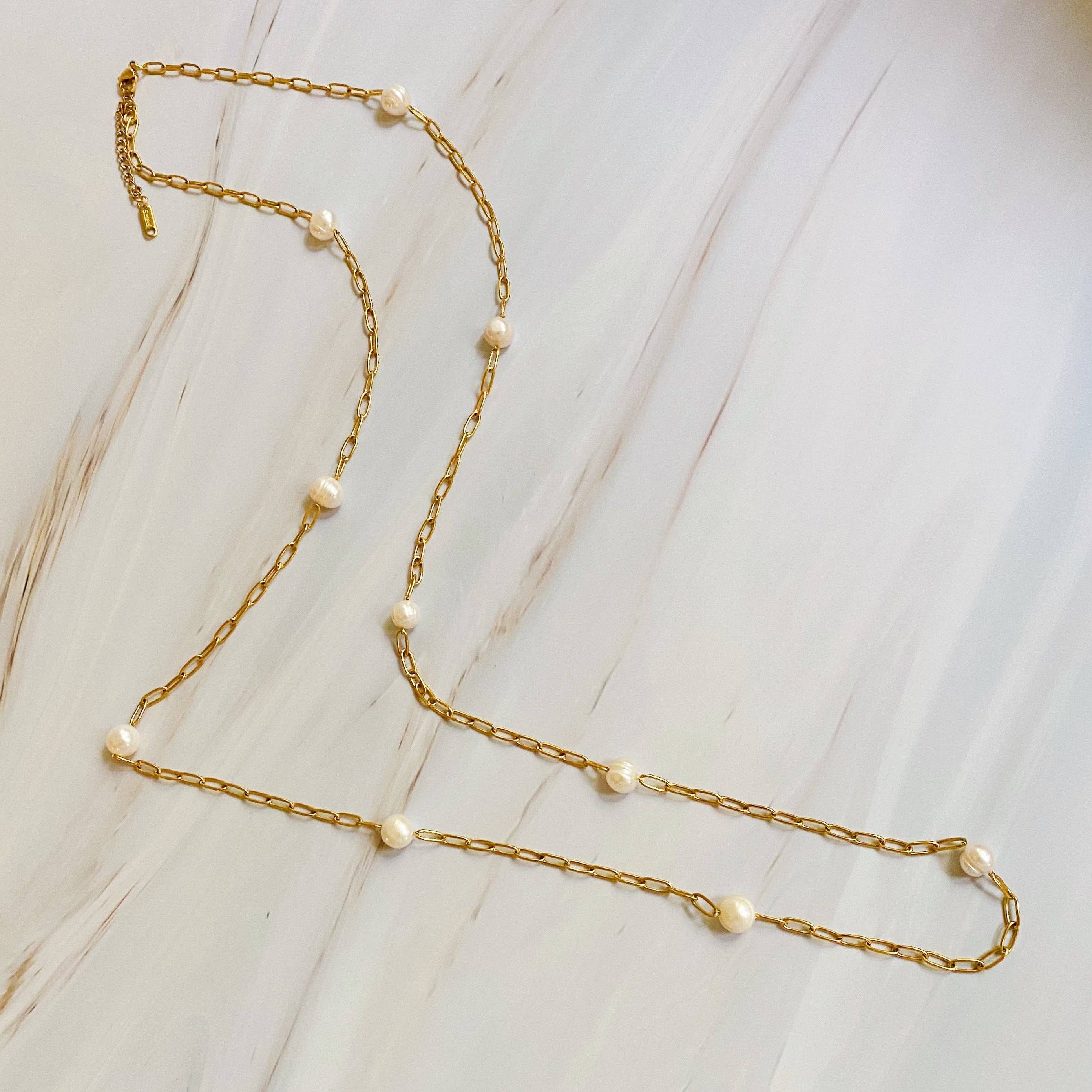 Freshwater Pearl Long Chain Necklace: Daily Elegance