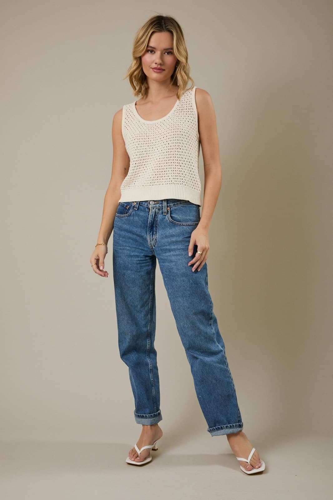 SLEEVELESS U-NECK OPEN KNIT CROCHET TANK: White / L