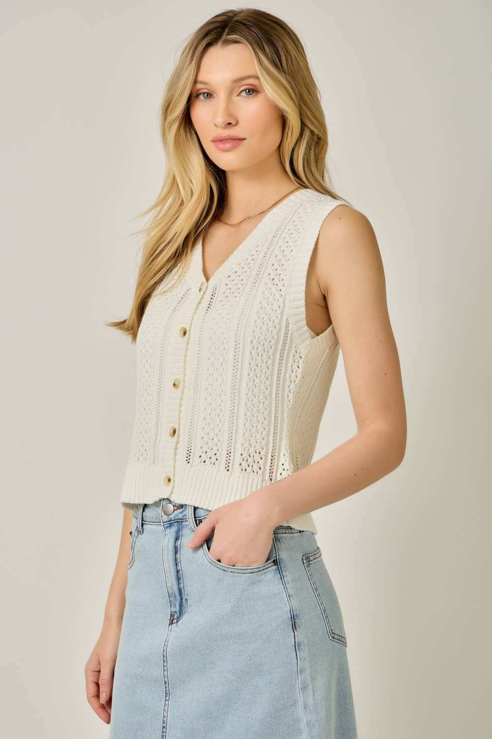 71168 Pointelle Knitted Button Up Vest: Off White / Medium