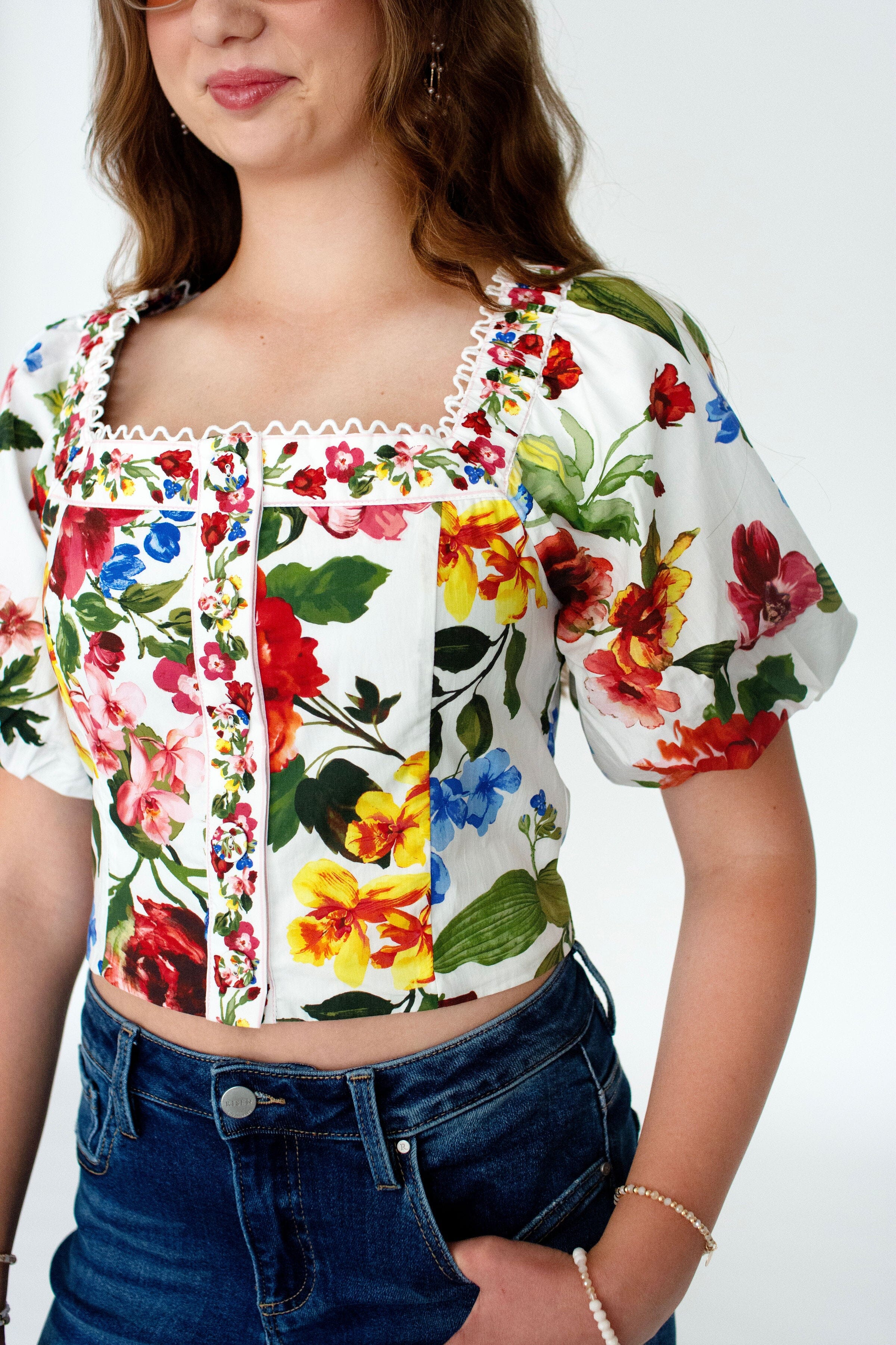 Vintage Floral Puff Sleeve Smocked Crop Top