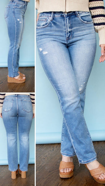 The Straight Story: How to Rock Straight Leg Jeans for Your Body Type