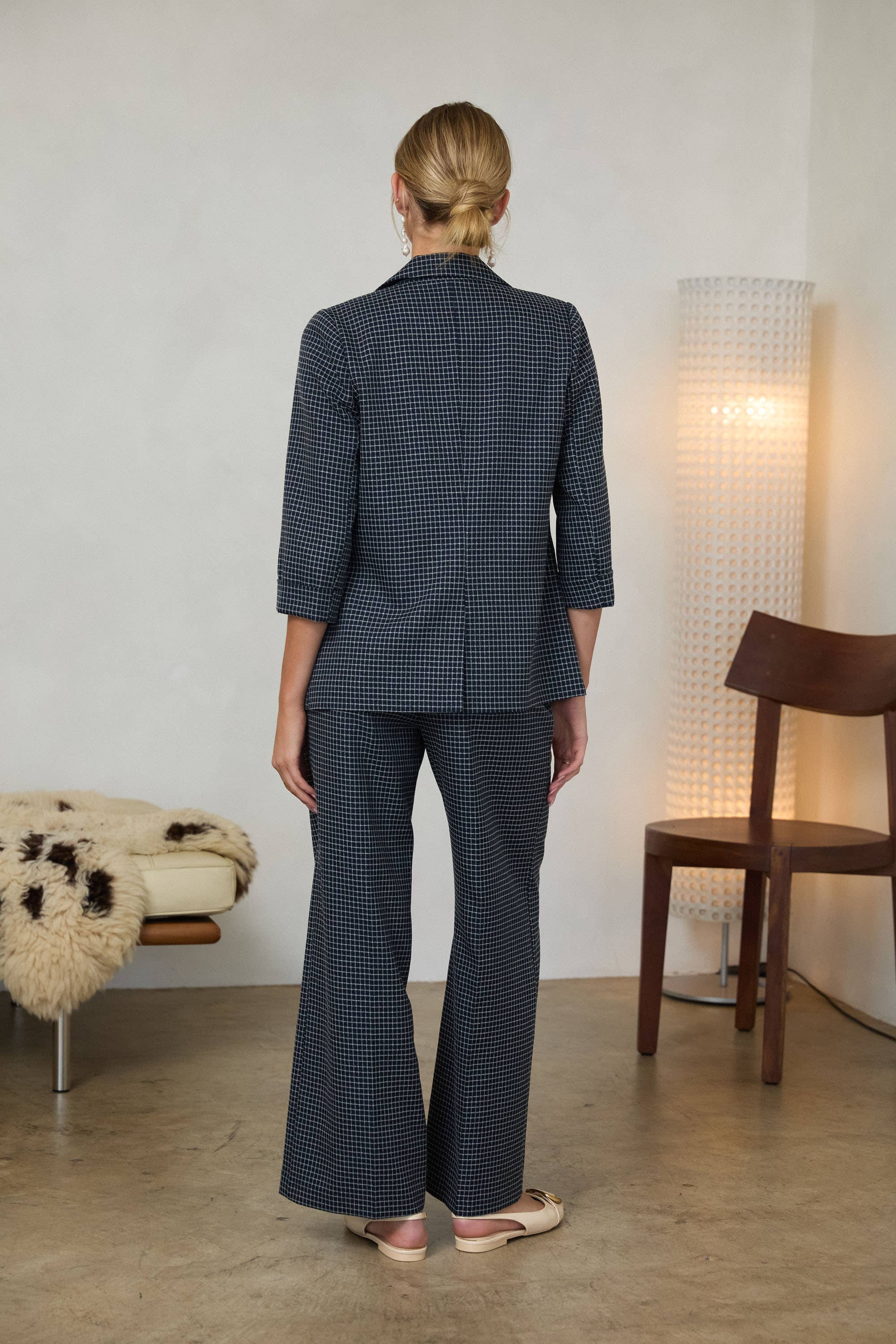 Grid Print Cuffed 3/4 Sleeve Blazer: Navy / XS
