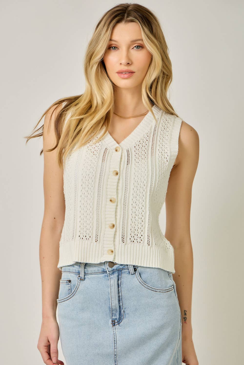 71168 Pointelle Knitted Button Up Vest: Off White / Medium