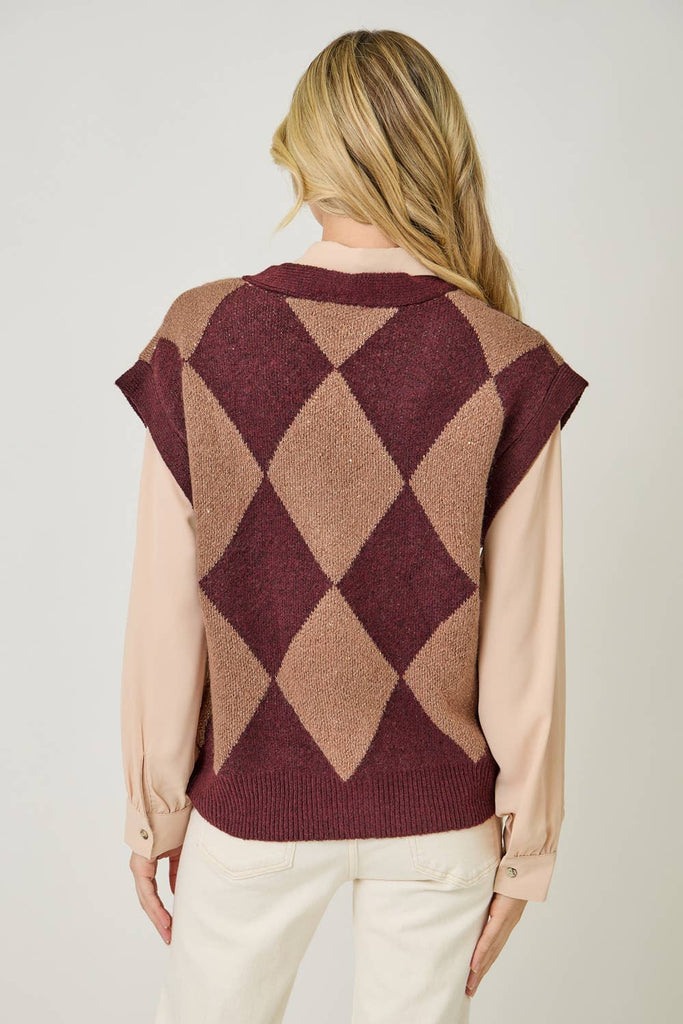 61140 Argyle Sweater Vest: Merlot / Small