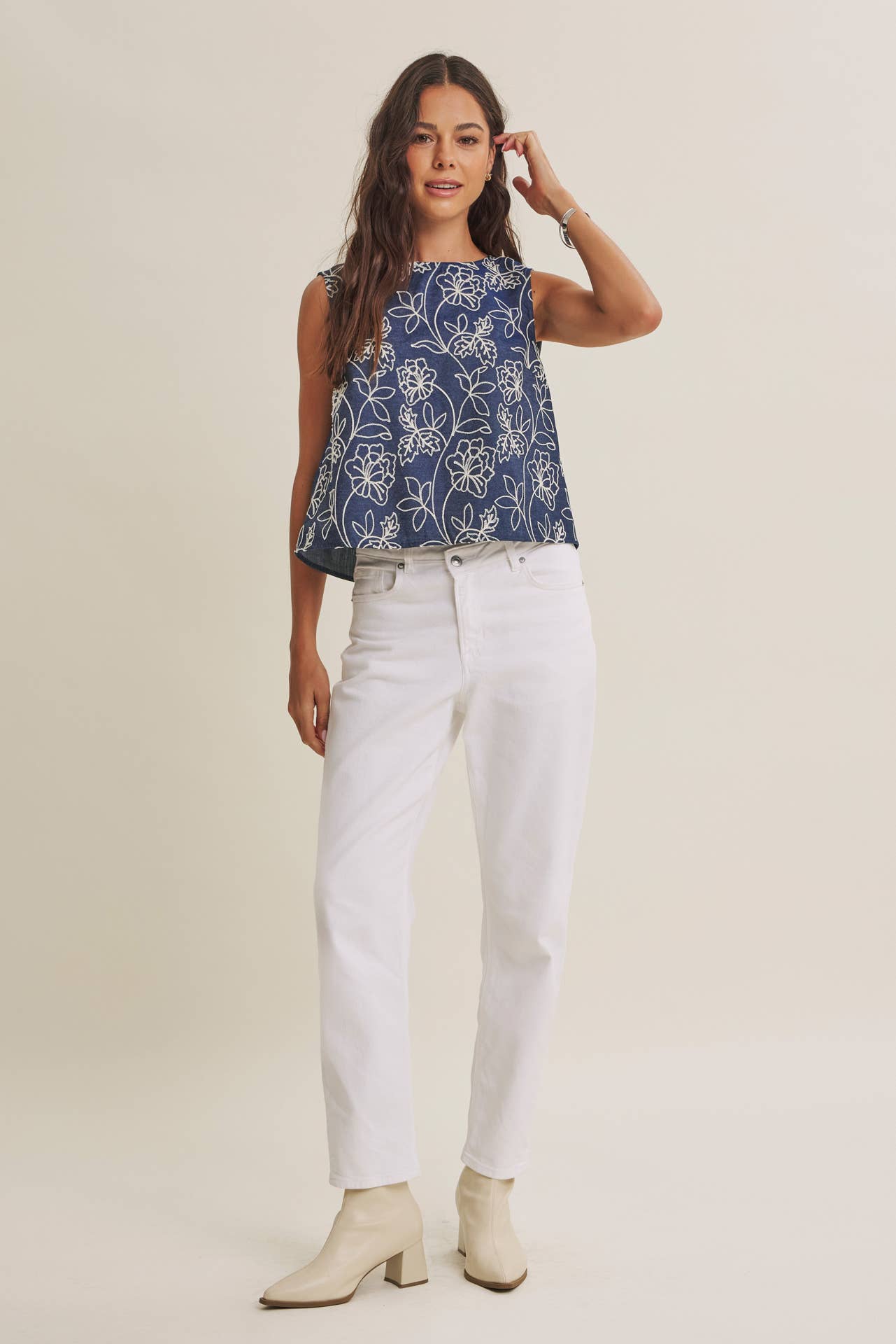 COASTAL DAY CHAMBRAY EMBROIDERED BLOUSE WITH BACK BOW: DENIM BLUE / M | Stella & Grace Boutique .