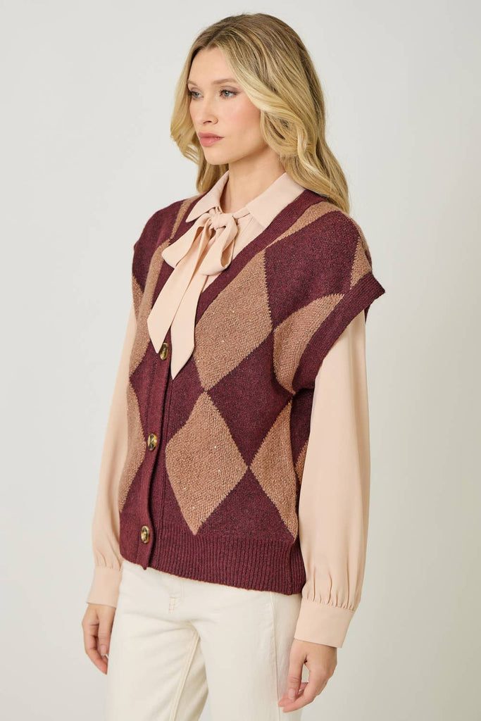 61140 Argyle Sweater Vest: Merlot / Small