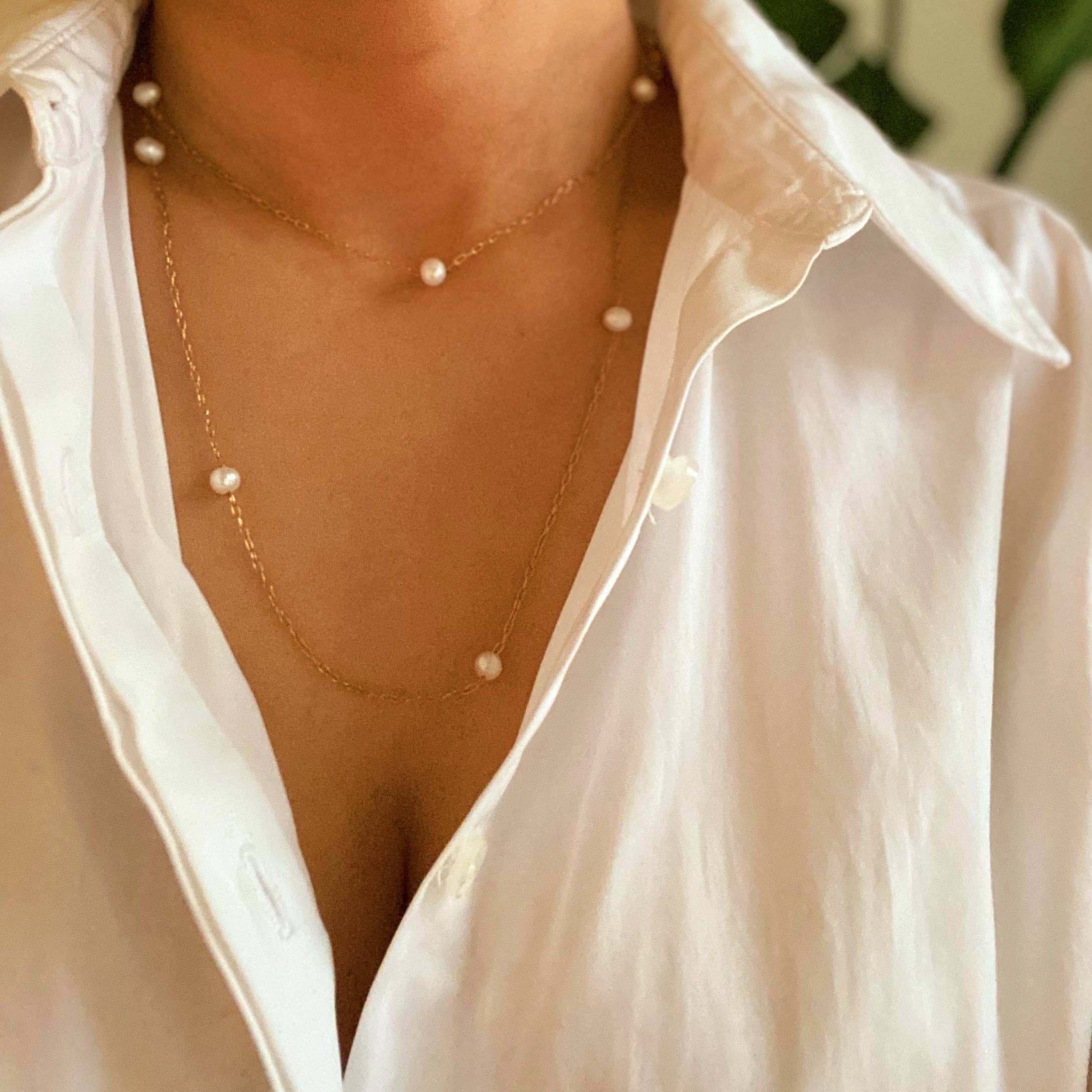 Freshwater Pearl Long Chain Necklace: Daily Elegance