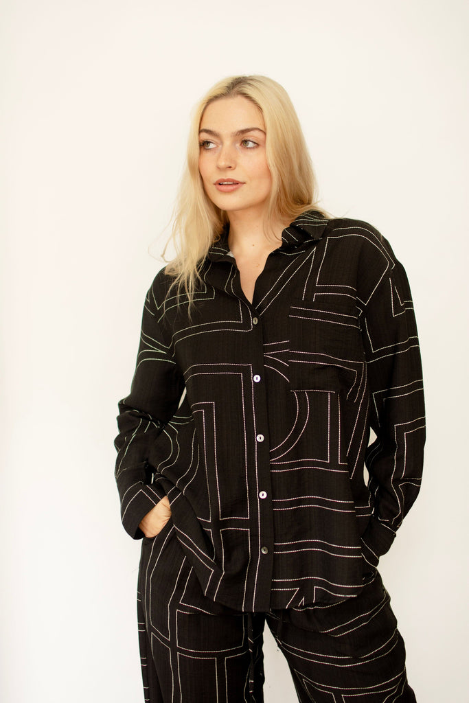 Black Print Relaxed Shirt